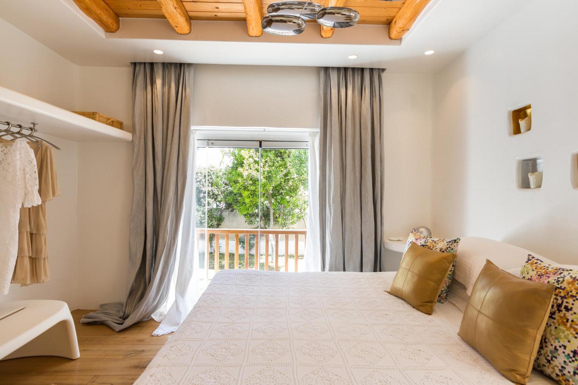 Kallos Villas & Suites Naxos City 部屋 写真